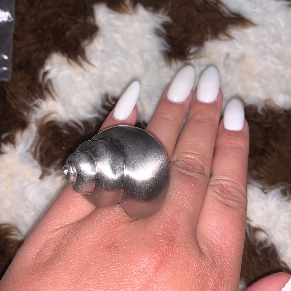NWT Kate Spade statement shell ring 🐚 - Picture 4 of 5
